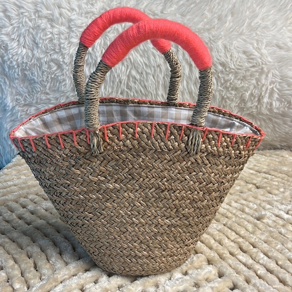 Woven Boho bag made in Indonesia with drawstring - Picture 7 of 11